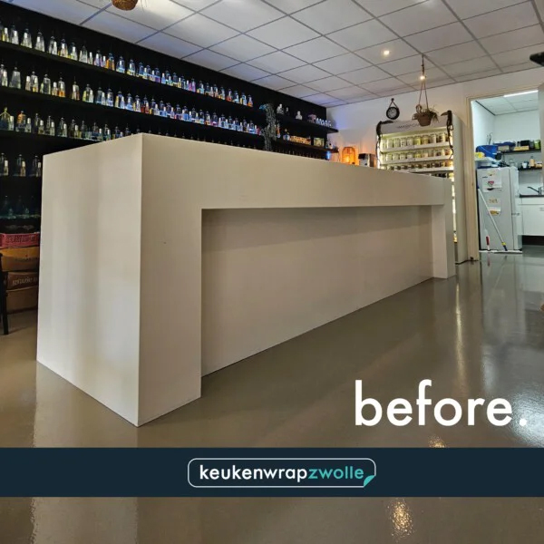 Zonnestudio Shining uit Wezep balie wrappen voor