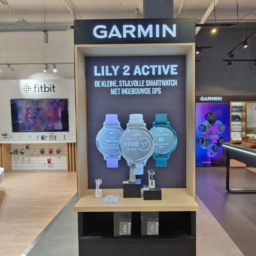Garminstore mediamarktarena door keukenwrapzwolle.nl na 2